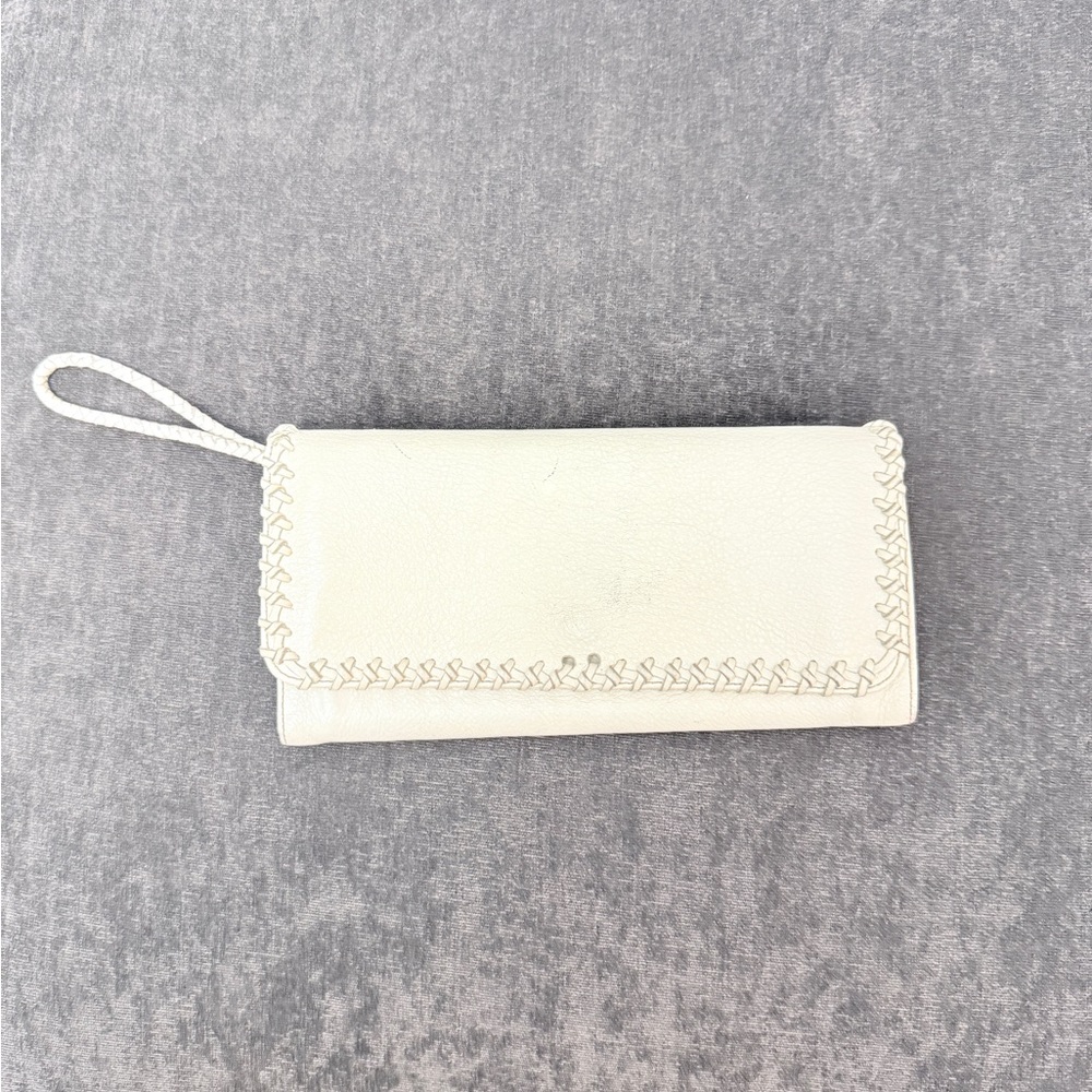 Banana Republic Elegant Leather Cream Women's Clutch